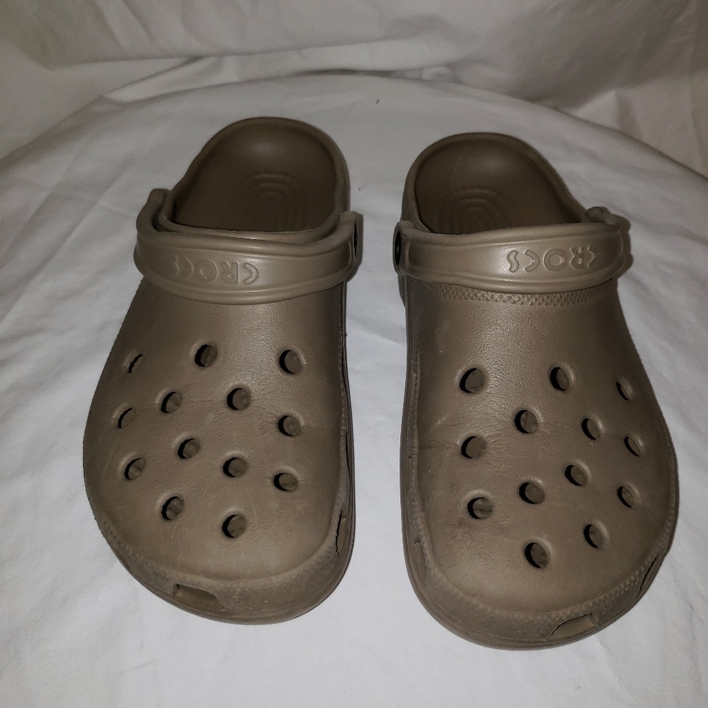 Crocs Women's 9 Men's 7 Original Style Slide Ons